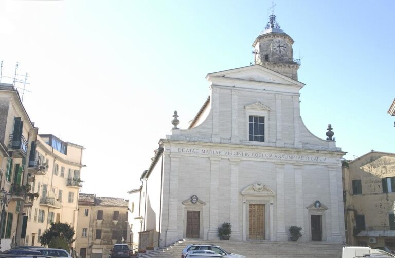 Cattedrale Fr Cattedrale Fr