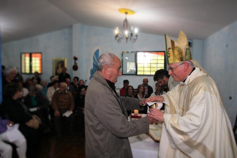 IMG_0044.JPG IMG_0044.JPG