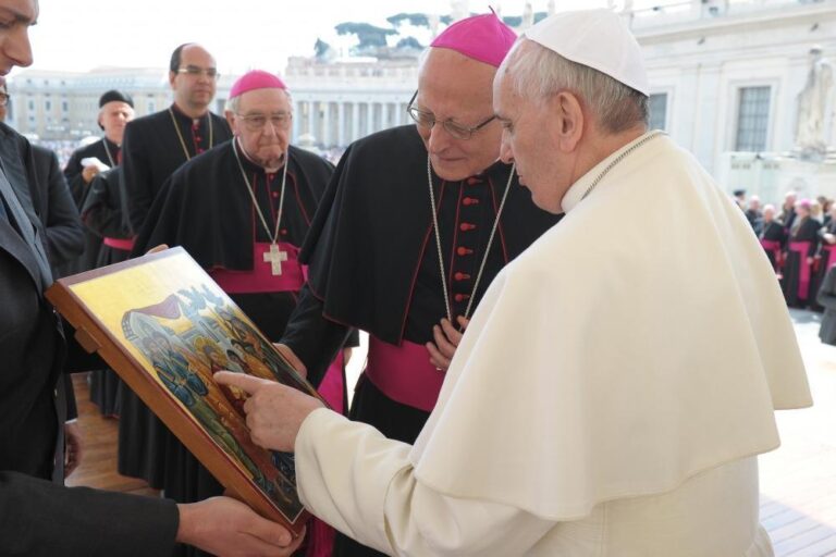 Papa-Francesco-e-Spreafico