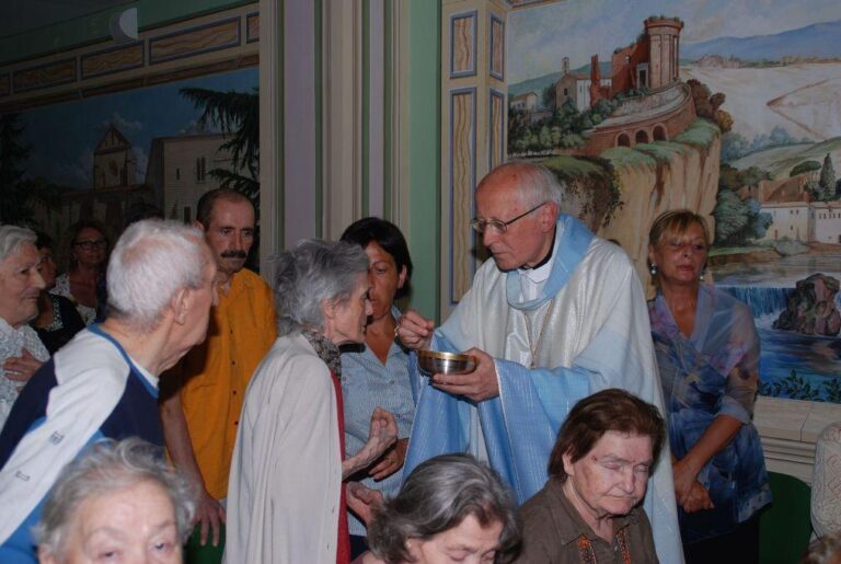 01-Spreafico con Anziani 01-Spreafico con Anziani