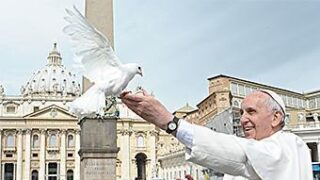 papa-francesco-colomba
