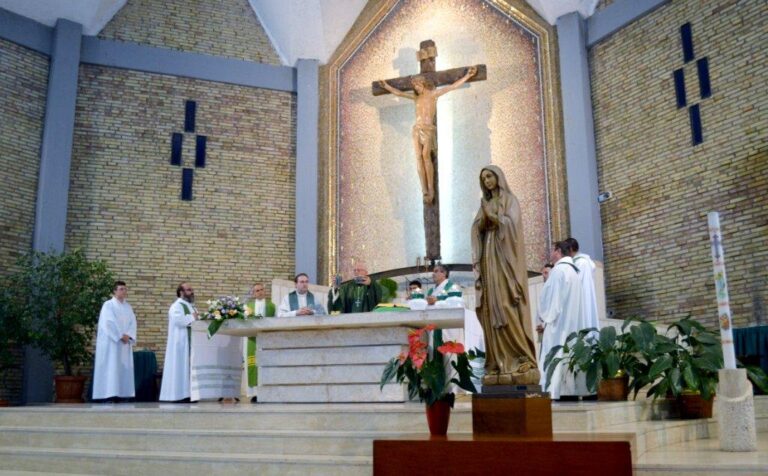 010-mandato-catechisti