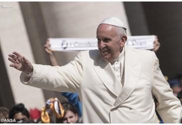 saluto papa Francesco piazza San Pietro saluto papa Francesco piazza San Pietro
