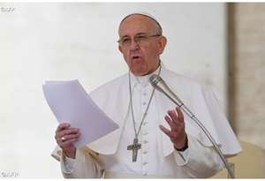 Il Papa al Regina Coeli piazza san Pietro