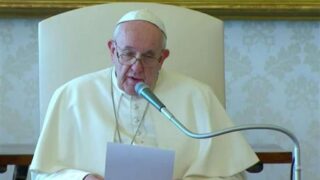 papa Francesco Biblioteca del Palazzo Apostolico Vaticano