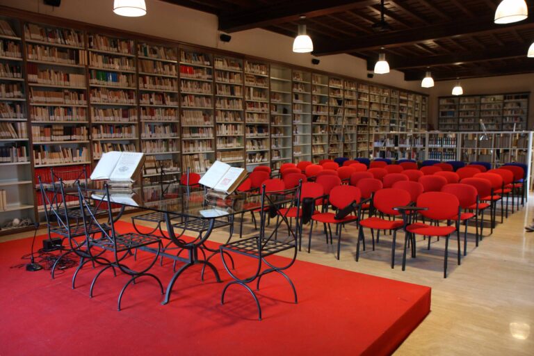 Biblioteca Diocesana del Seminario Vescovile di Ferentino foto