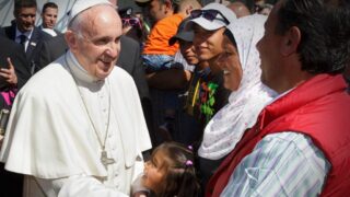papa migranti rifugiati 1024x682