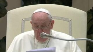 Udienza primo piano aula Paolo VI