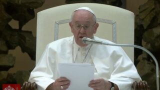 udienza generale fronte piano