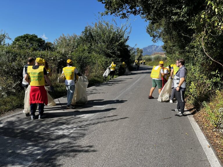 Detenuti puliamo il mondo Detenuti puliamo il mondo